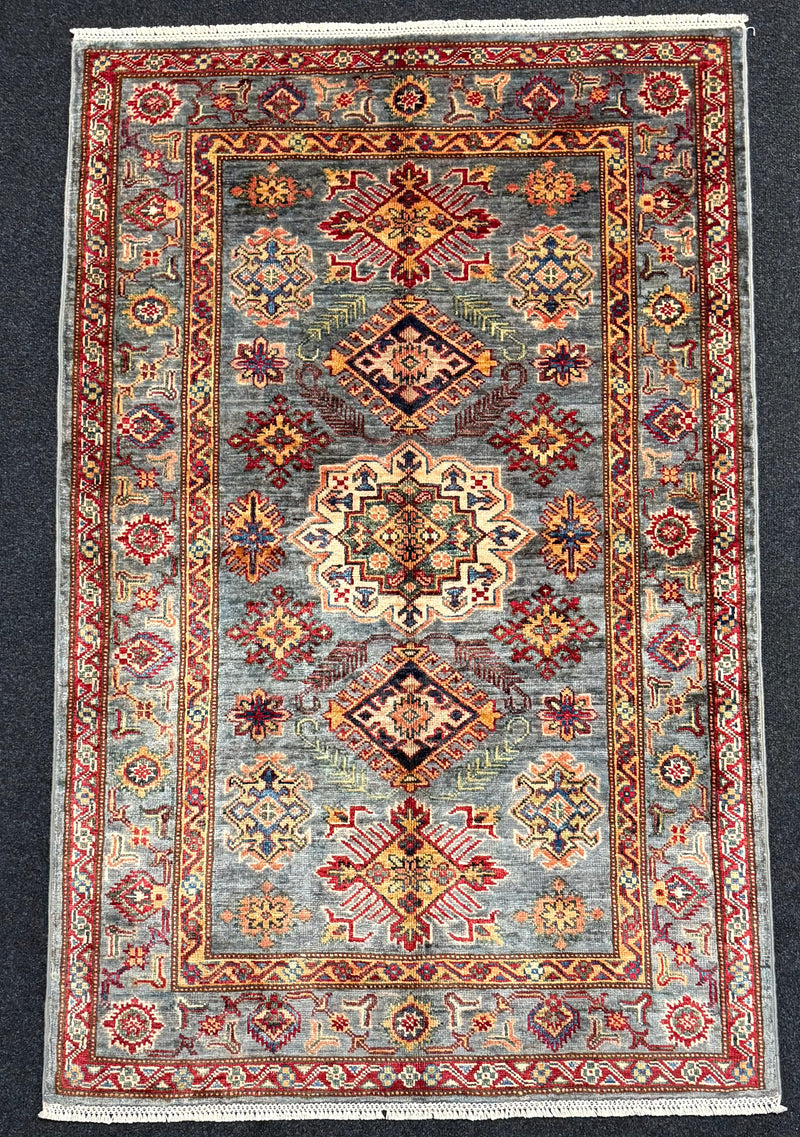 Handknuten fine Kazak‑matta — 156×100 cm