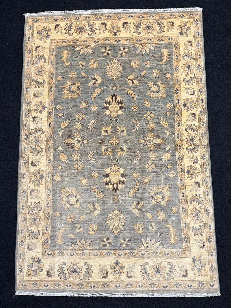 Fine Ziegler Handknuten Matta — 190 × 125 cm