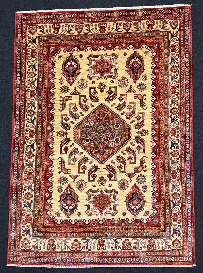 Handknuten fine Kazak‑matta — 249 ×174 cm