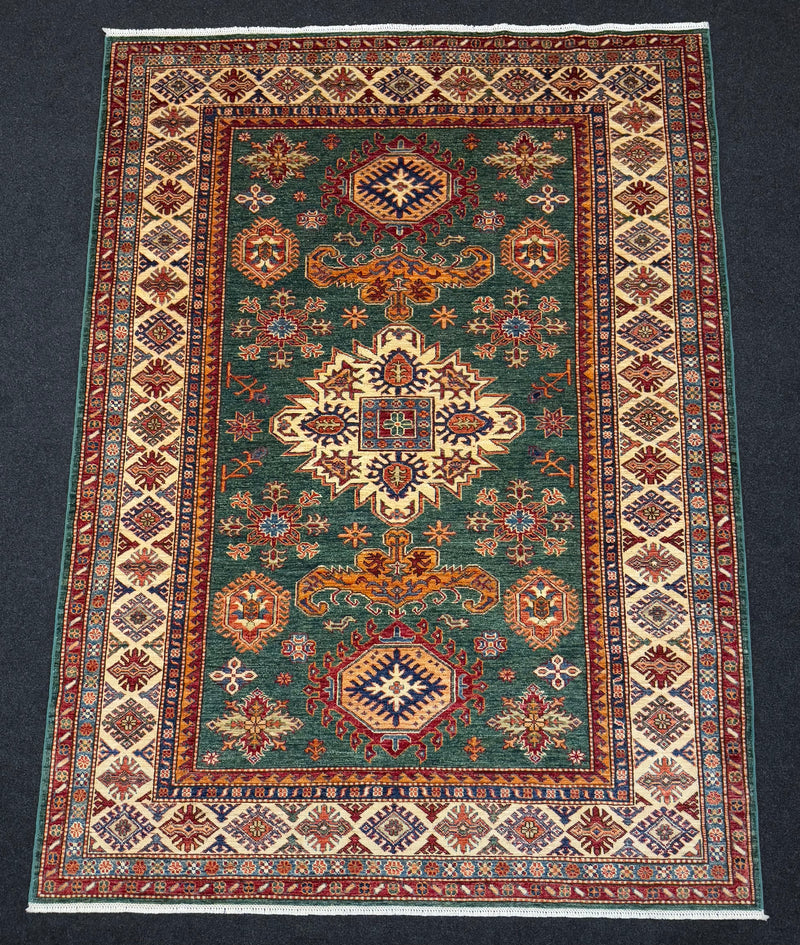 Handknuten fine Kazak‑matta — 240×174 cm