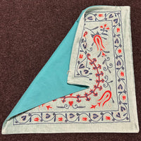 Silk Suzani Kuddfodral 50 cm x 50 cm