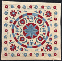 Silk Suzani Kuddfodral 50 cm x 50 cm