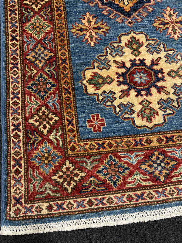 Handknuten fine Kazak‑matta — 318 × 80 cm