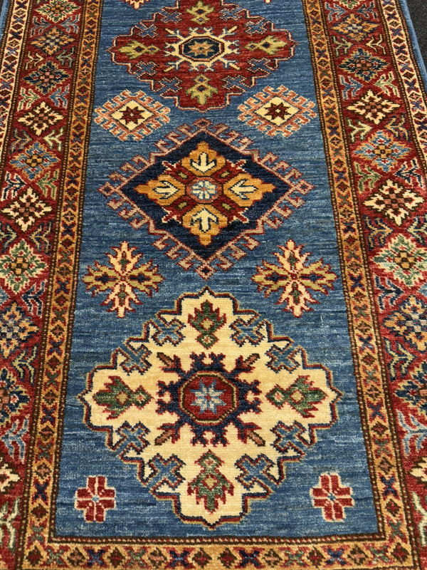 Handknuten fine Kazak‑matta — 318 × 80 cm