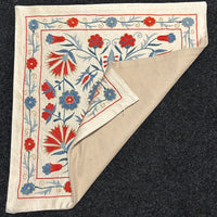 Silk Suzani Kuddfodral 50 cm x 50 cm