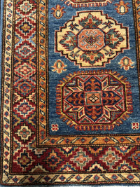 Handknuten fine Kazak‑matta — 179 × 63 cm