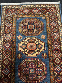 Handknuten fine Kazak‑matta — 179 × 63 cm