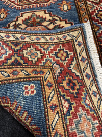 Handknuten fine Kazak‑matta — 179 × 63 cm