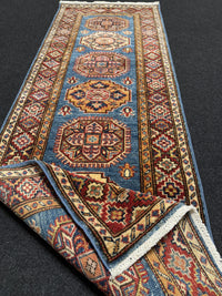 Handknuten fine Kazak‑matta — 179 × 63 cm