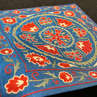 Silk Suzani Kuddfodral 50 cm x 50 cm