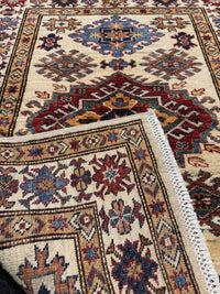 Handknuten fine Kazak‑matta — 116× 91 cm