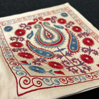 Silk Suzani Kuddfodral 50 cm x 50 cm