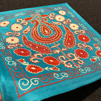 Silk Suzani Kuddfodral 50 cm x 50 cm