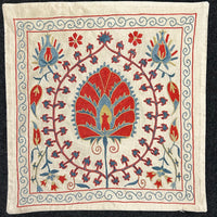 Silk Suzani Kuddfodral 50 cm x 50 cm