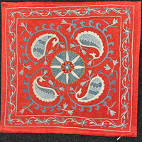 Silk Suzani Kuddfodral 50 cm x 50 cm