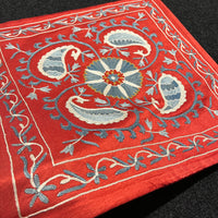 Silk Suzani Kuddfodral 50 cm x 50 cm
