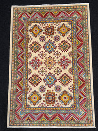 Handknuten Kazak‑matta — 183 × 121 cm