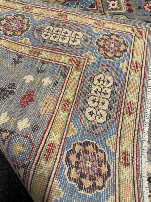 Handknuten Kazak‑matta — 178 × 120 cm