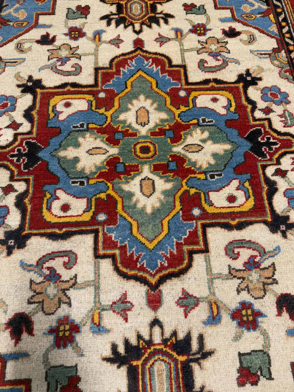 Handknuten Kazak‑matta — 180 × 124 cm