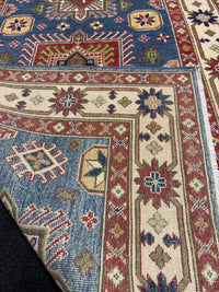 Handknuten Kazak‑matta — 184 × 117 cm