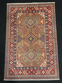 Handknuten Kazak‑matta — 185 × 122 cm