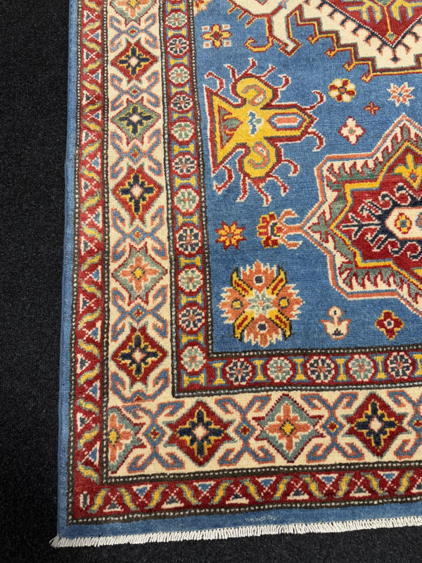 Handknuten Kazak‑matta — 181 × 119 cm