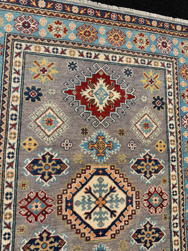 Handknuten Kazak‑matta — 178 × 120 cm