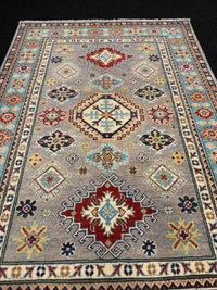 Handknuten Kazak‑matta — 178 × 120 cm