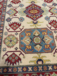 Handknuten Kazak‑matta — 178 × 119 cm