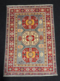 Handknuten Kazak‑matta — 178 × 125 cm