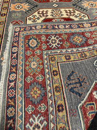 Handknuten Kazak‑matta — 178 × 125 cm