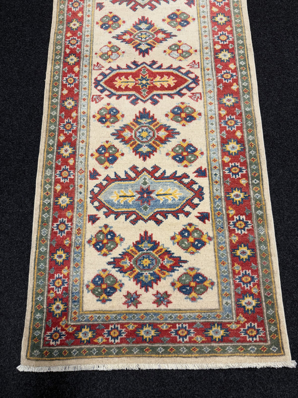 Handknuten Kazak‑matta — 168 × 68 cm