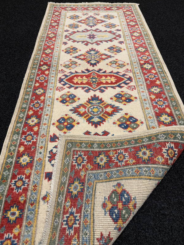 Handknuten Kazak‑matta — 168 × 68 cm