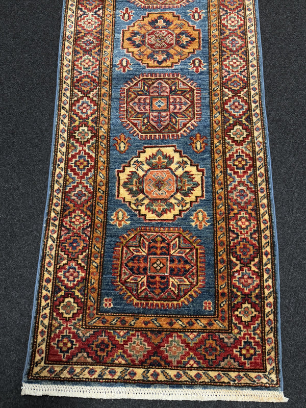 Handknuten fine Kazak‑matta — 181× 60 cm