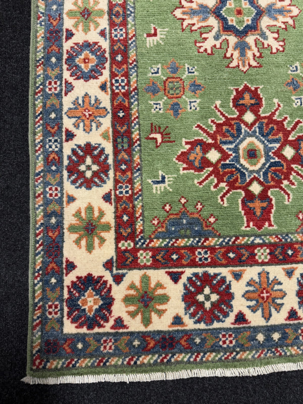 Handknuten Kazak‑matta — 125 × 78 cm