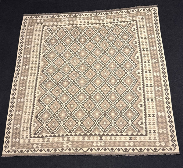 Handvävd Ull kelimmatta - 298 x 265 cm