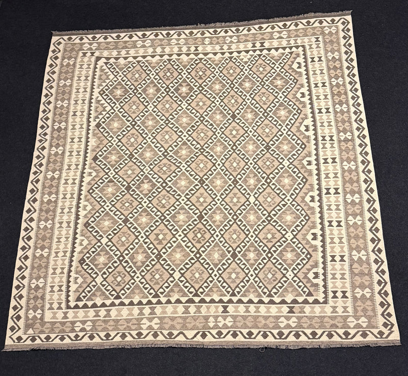 Handvävd Ull kelimmatta - 298 x 265 cm