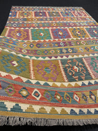 Handvävd Ull kelimmatta - 253 x 178 cm