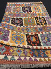 Handvävd Ull kelimmatta - 180 x 120 cm