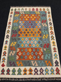 Handvävd Ull kelimmatta - 185 x 122 cm