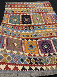 Handvävd Ull kelimmatta - 168 x 125 cm