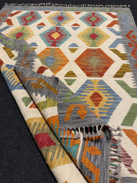 Handvävd Ull kelimmatta - 185 x 124 cm