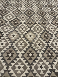 Handvävd Ull kelimmatta - 296 x 247 cm