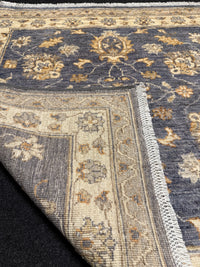 Fine Ziegler Handknuten Matta  — 106 × 103 cm