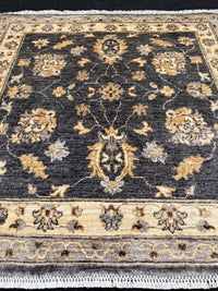 Fine Ziegler Handknuten Matta  — 101 × 102 cm