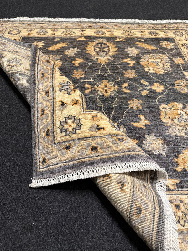 Fine Ziegler Handknuten Matta  — 101 × 102 cm