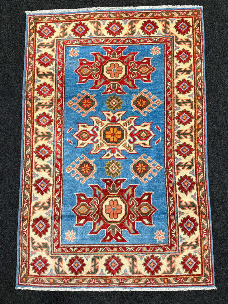 Handknuten Kazak‑matta — 123 × 81 cm