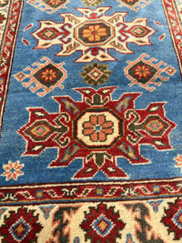 Handknuten Kazak‑matta — 123 × 81 cm