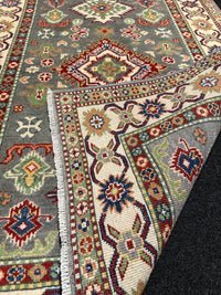 Handknuten Kazak‑matta — 145 × 102 cm