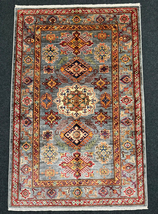 Handknuten fine Kazak‑matta — 157×101 cm